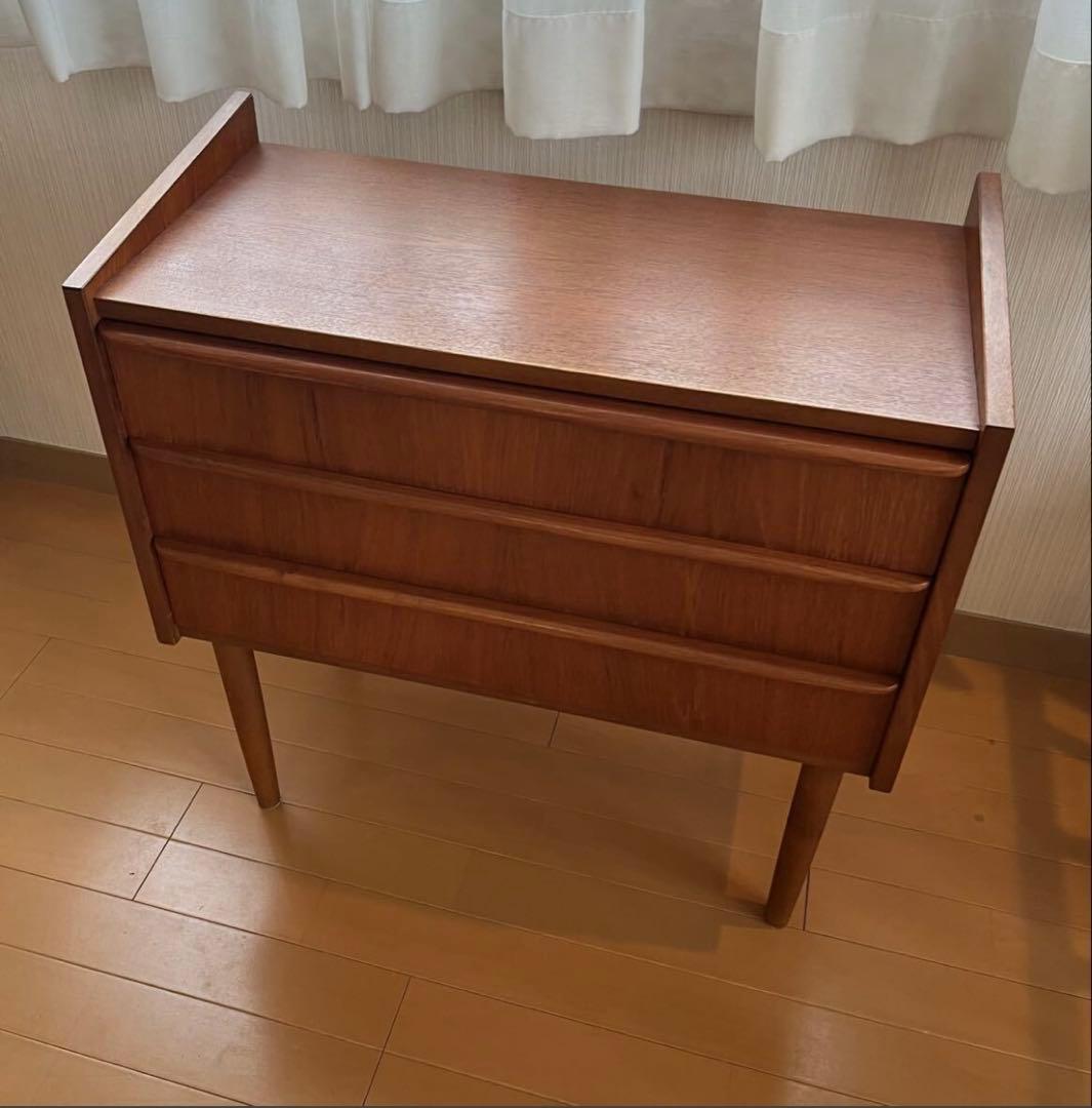 デンマーク（北欧）のヴィンテージチェスト ミッドセンチュリー ビンテージ チーク