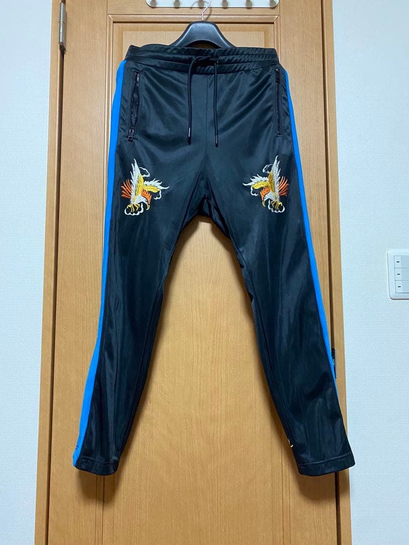 【DIESEL】刺繍鷲デザイン ジャージパンツ 黒/青