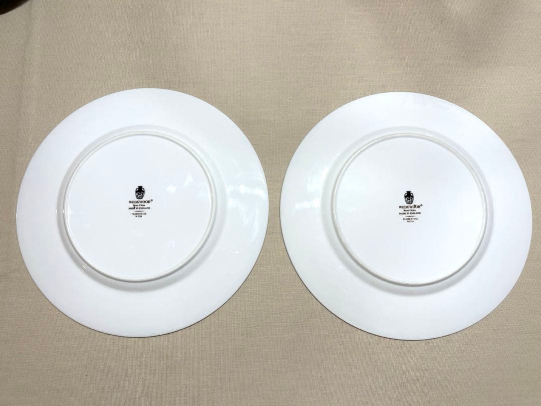 ウェッジウッド フロレンティーン ターコイズ ディナープレート 黒壺