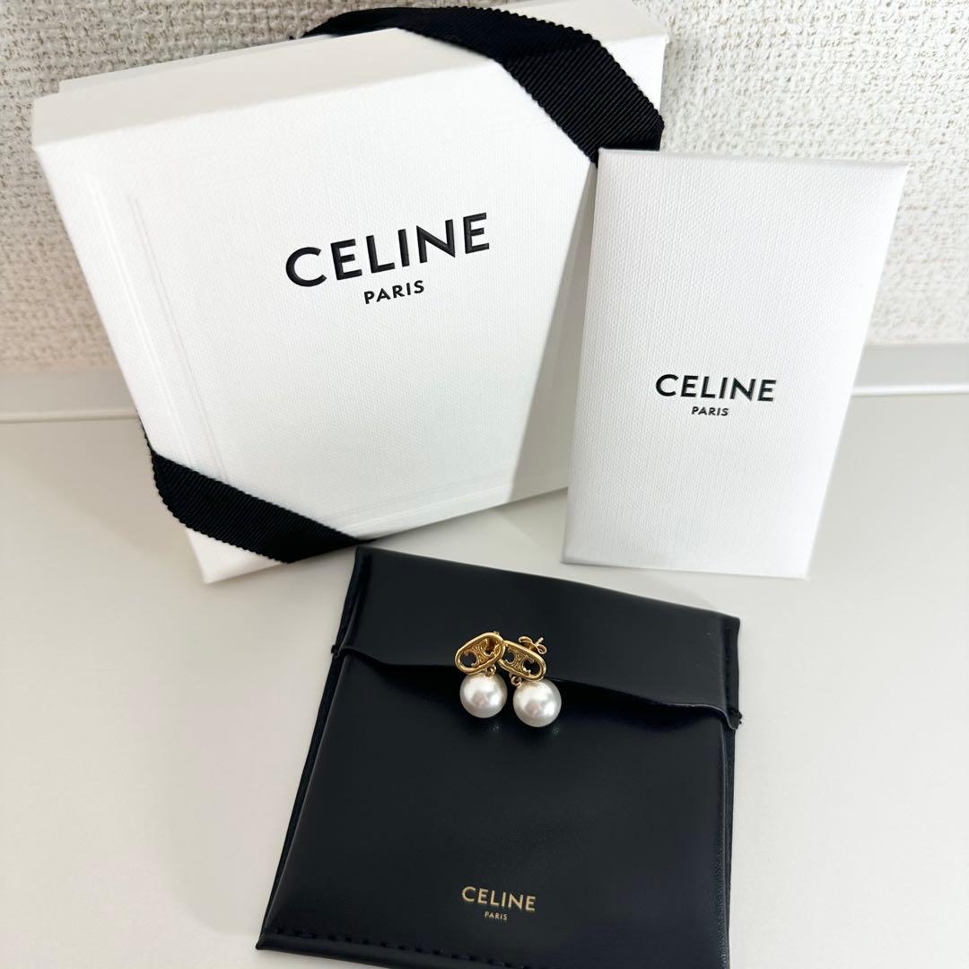 【美品】 CELINE セリーヌ　パール　ピアス　正規品