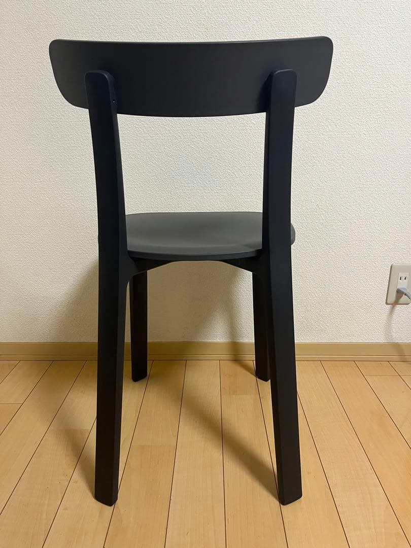 椅子 ALL PLASTIC CHAIR/VITRA