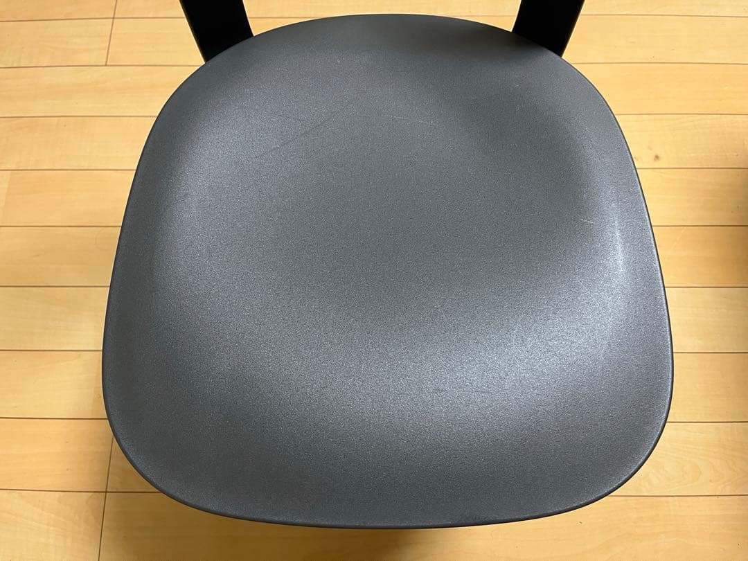 椅子 ALL PLASTIC CHAIR/VITRA