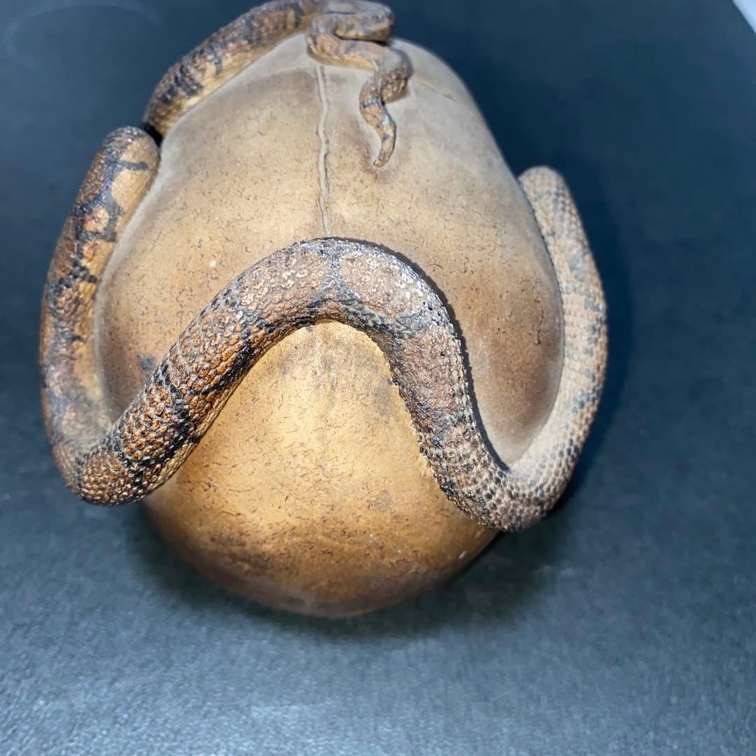 【珍品】ドクロ蛇髑髏　陶器製スカル置物 約10cm