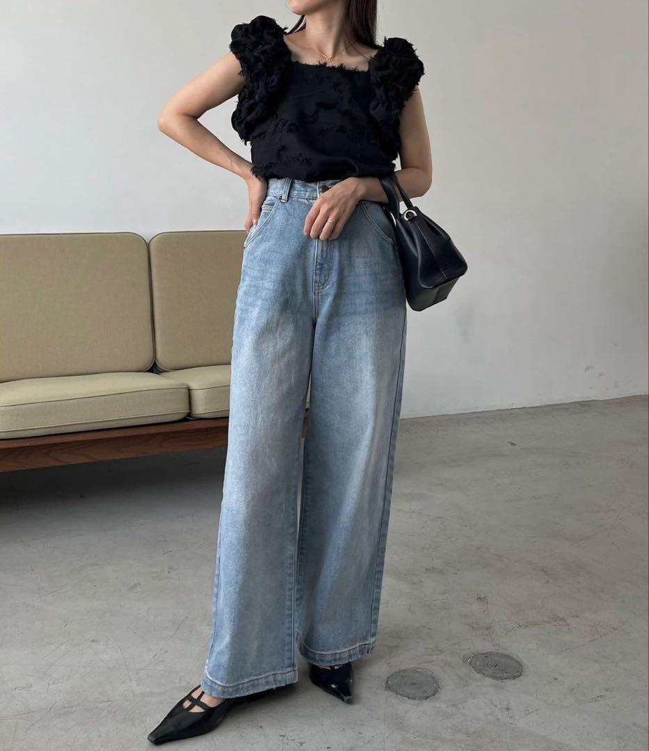 完売品‼️新品同様　カプリシュレマージュ ジャガードパフショルダートップス黒