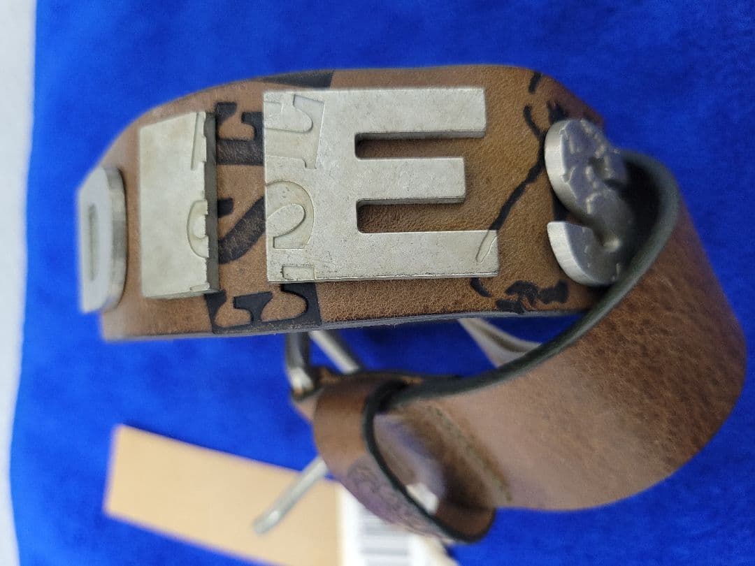 DIESEL レザーベルト　ロゴ付き
