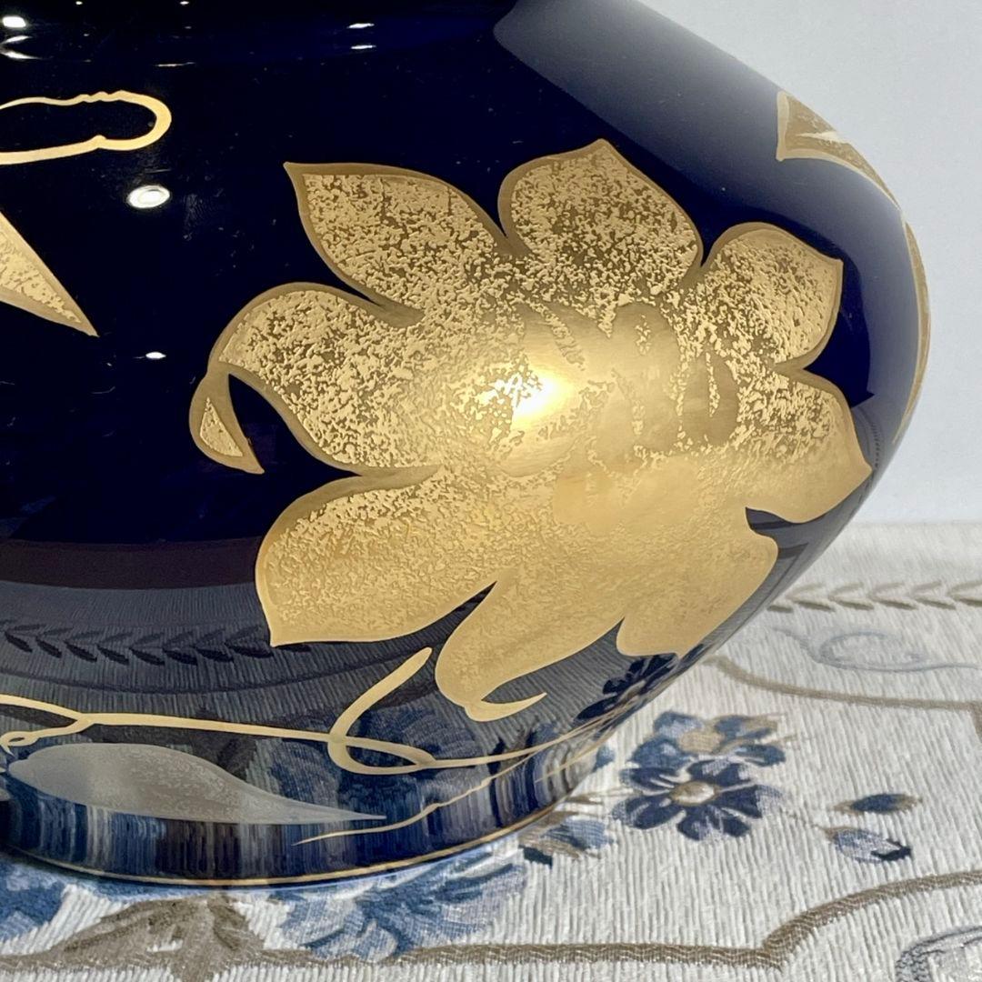 皇室御用達 大倉陶園 瑠璃金蝕鉄線 19cm花器