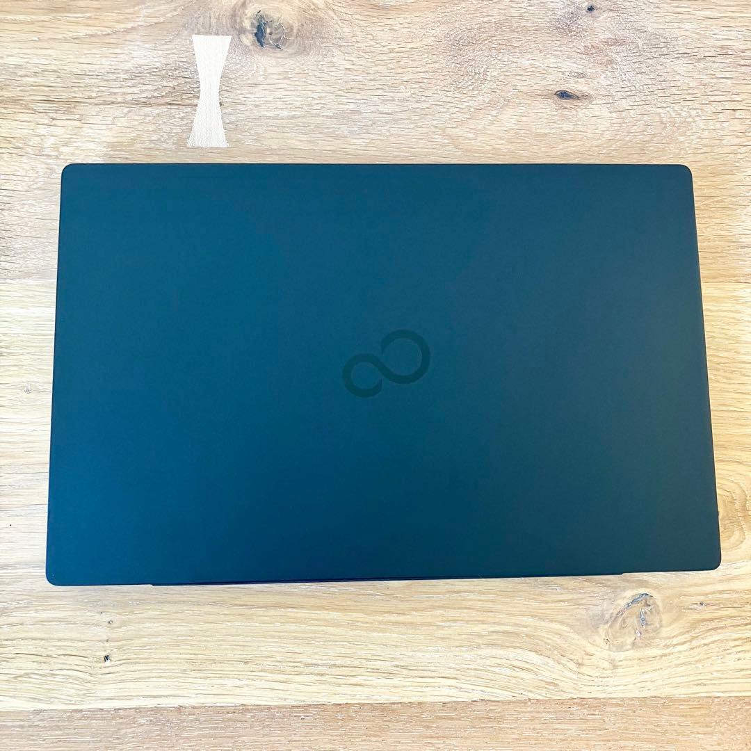 【格安】軽量/SSD/カメラ/オフィス付/Windows11/黒/ノートパソコン