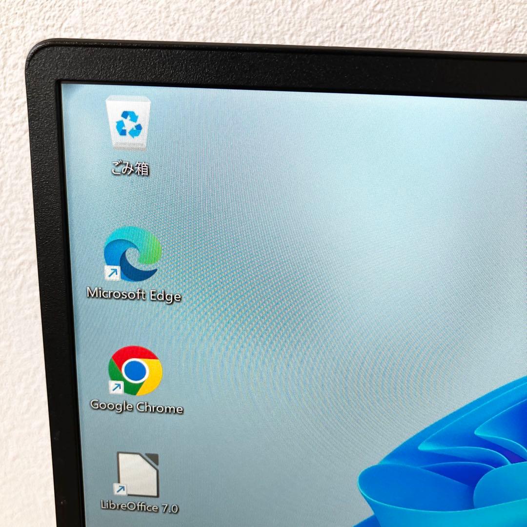 【格安】軽量/SSD/カメラ/オフィス付/Windows11/黒/ノートパソコン