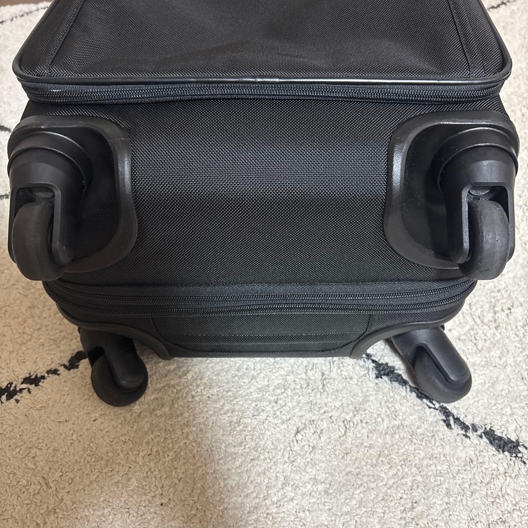 【美品】TUMI トゥミ 4輪 キャリーケース エキスパンダブル ブラック