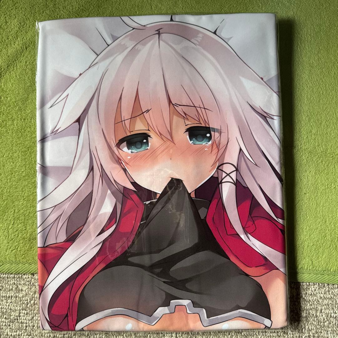 抱き枕カバー 三嶋くろね