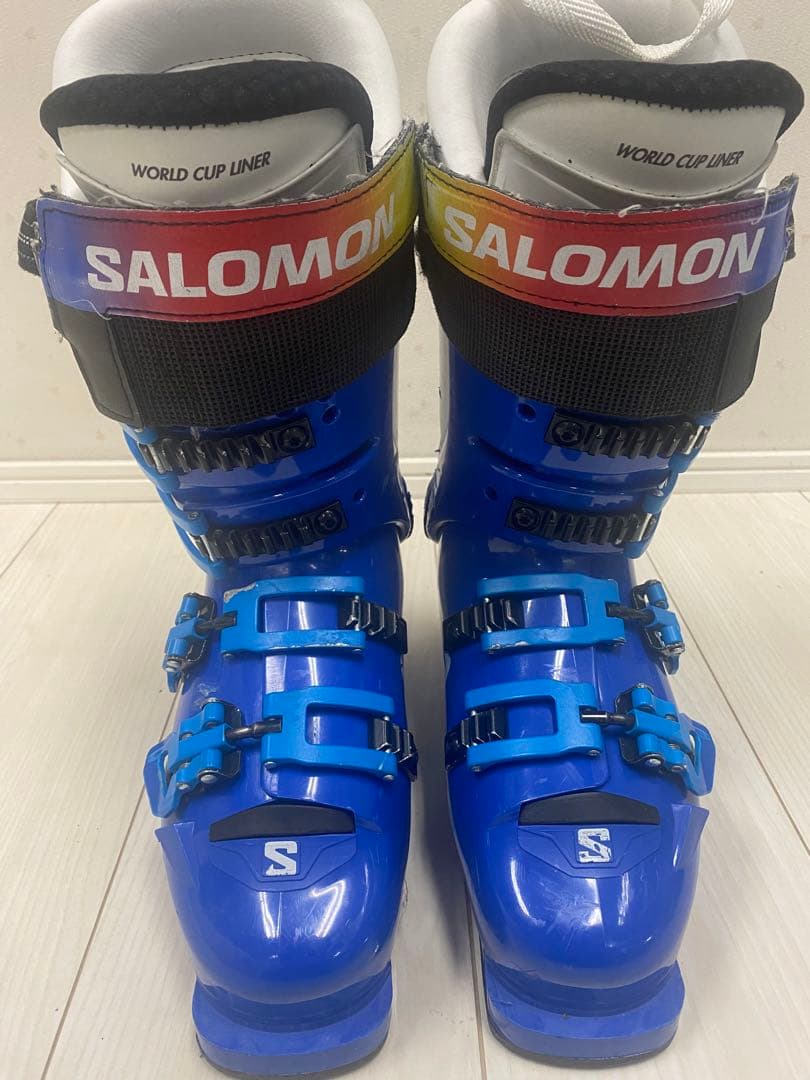 SALOMON ブーツ　130 極美品
