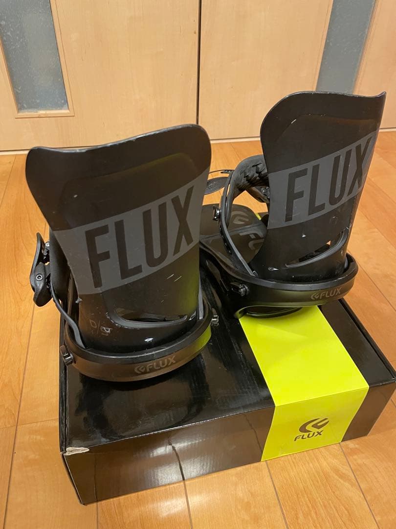 FLUX DS 19-20ブラック L 箱有
