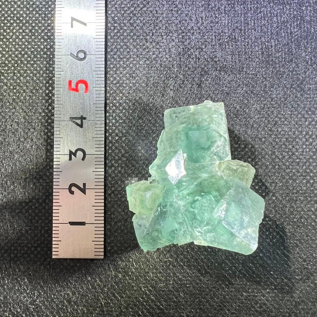 ヤオガンシャン　「白群」ウィンドウ　「白緑」フローライト