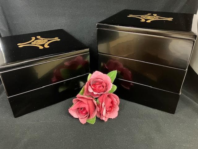 ☆美品　漆器　輪島塗重箱　黒内朱5段七五重　伝統工芸　ディスプレイ柴垣製