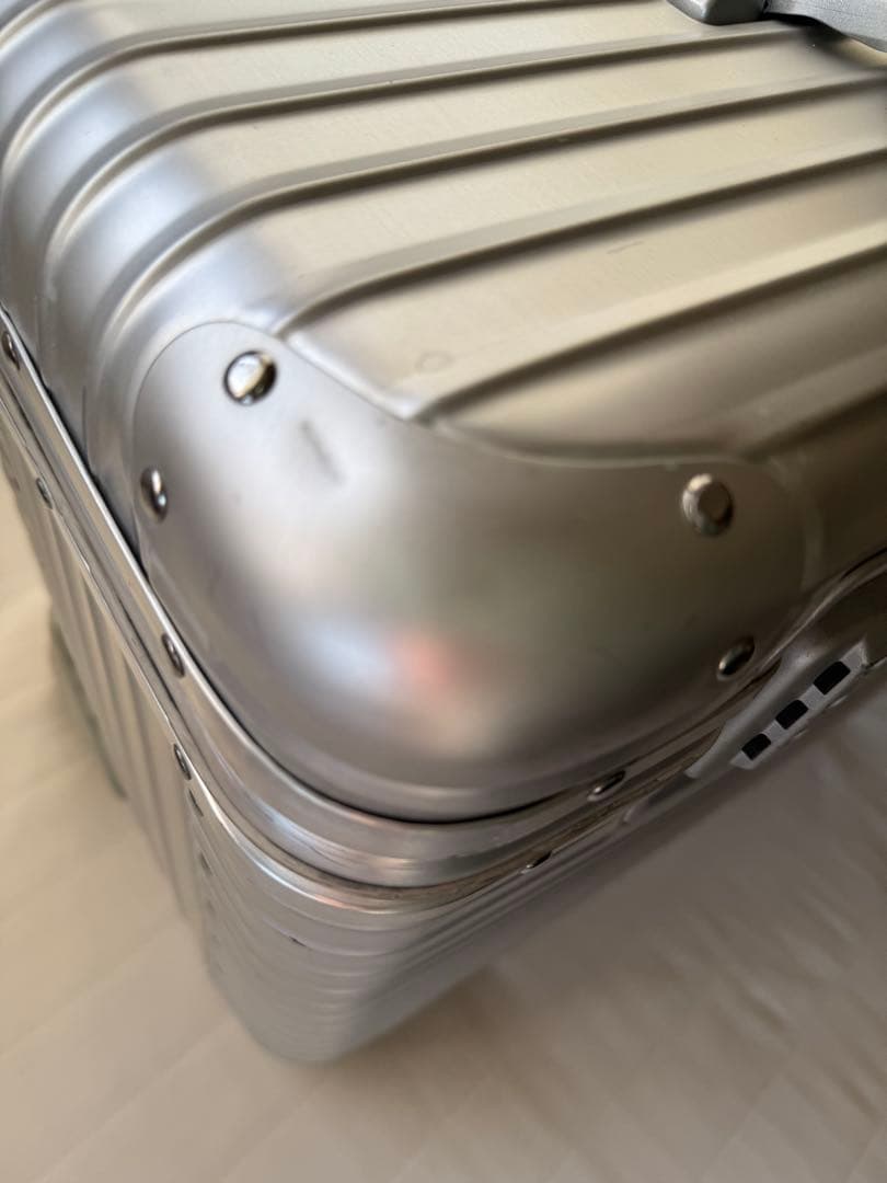 【廃盤】【美品】リモワ トパーズ パイロットトローリー 2輪 旧型 シルバー