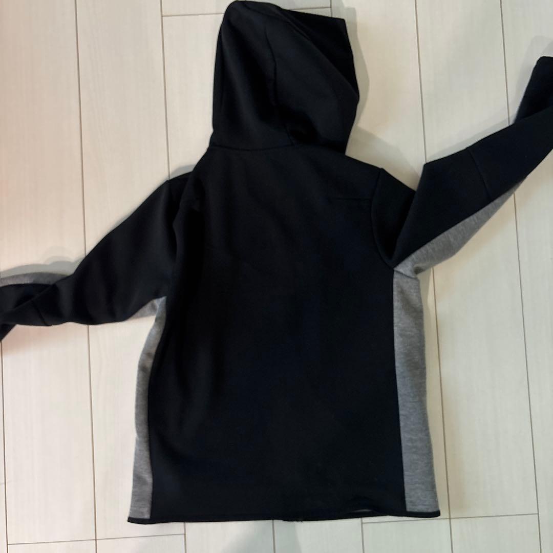 人気　Nike テックフリース セットアップMグレ ー/ブラック