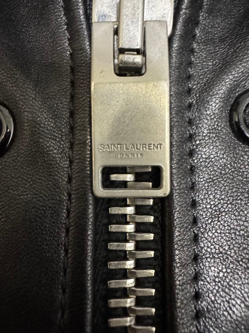 希少 サンローラン パリ スタッズ装飾 レザーライダースジャケット