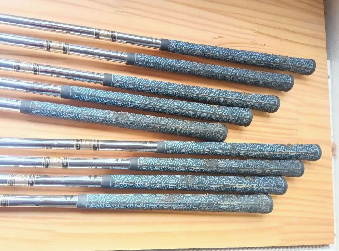 ブリジストン ジャンボ尾崎モデル、右利き用、アイアン 9本 セット、中古品