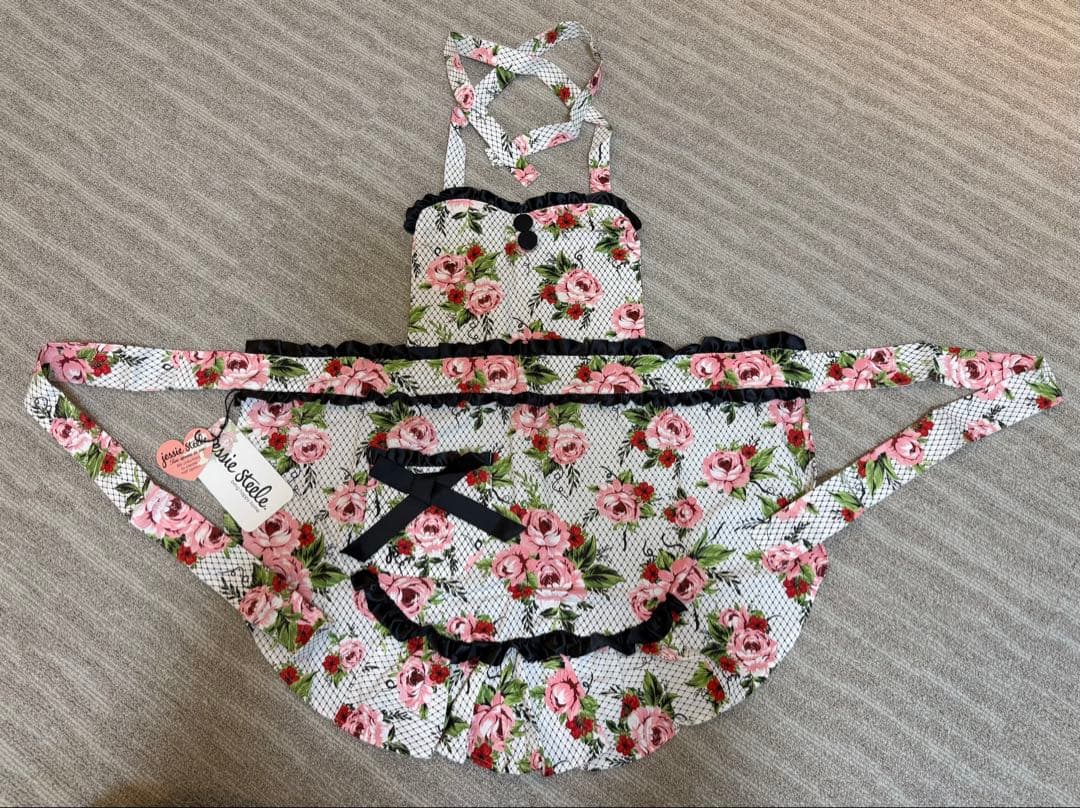 jessie steele 花柄エプロン・ミトン/鍋つかみ3点セット