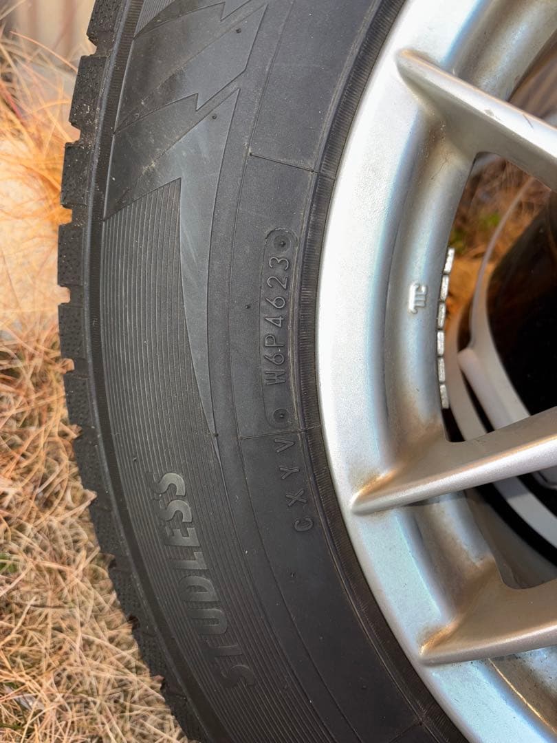 TRANPATH TX スタッドレスタイヤ 215/70R16 4本セット