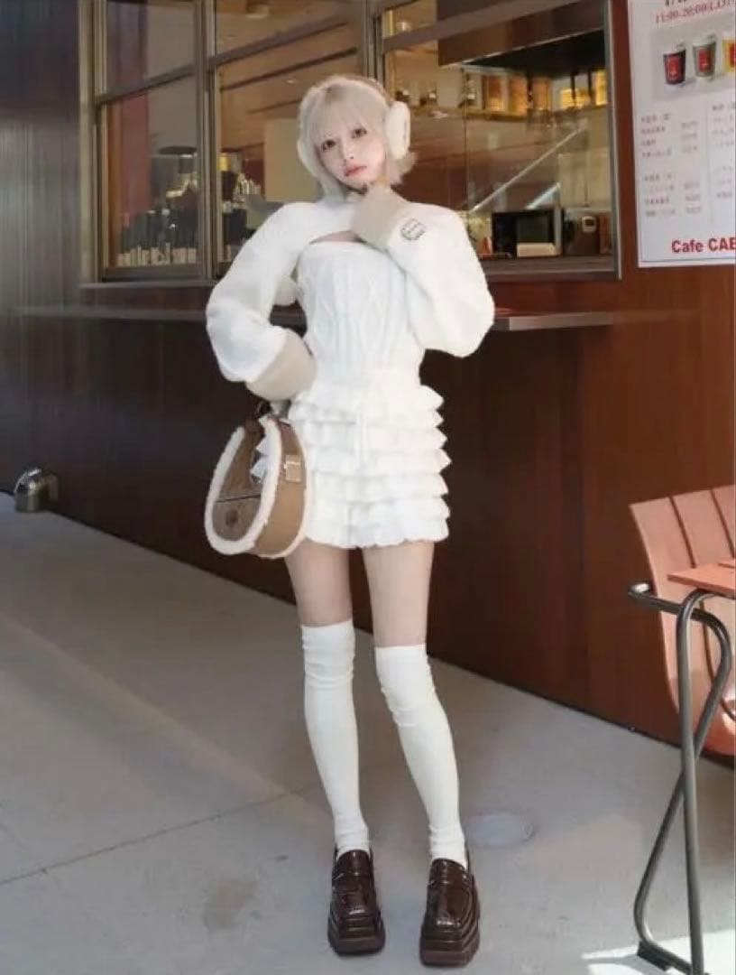 フリルニットコンビネゾン