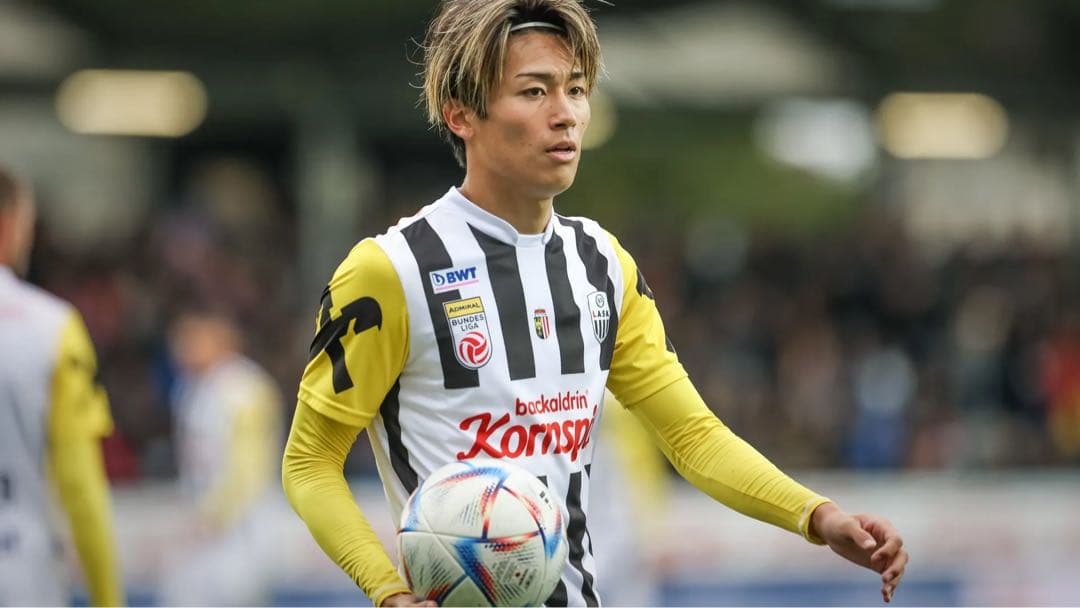 中村敬斗サイン入り22/23シーズンラスクリンツユニフォーム（ホーム）