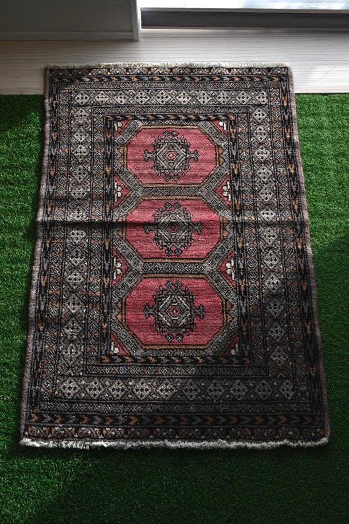 122x80cm パキスタン・ラホール産 絨毯