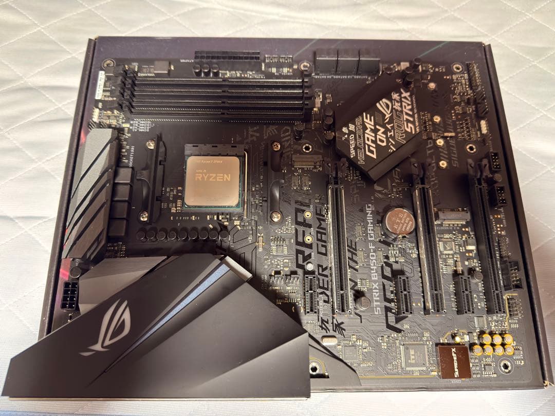 マザーボード ROG STRIX B450-F GAMING + AMD Ryzen3700x