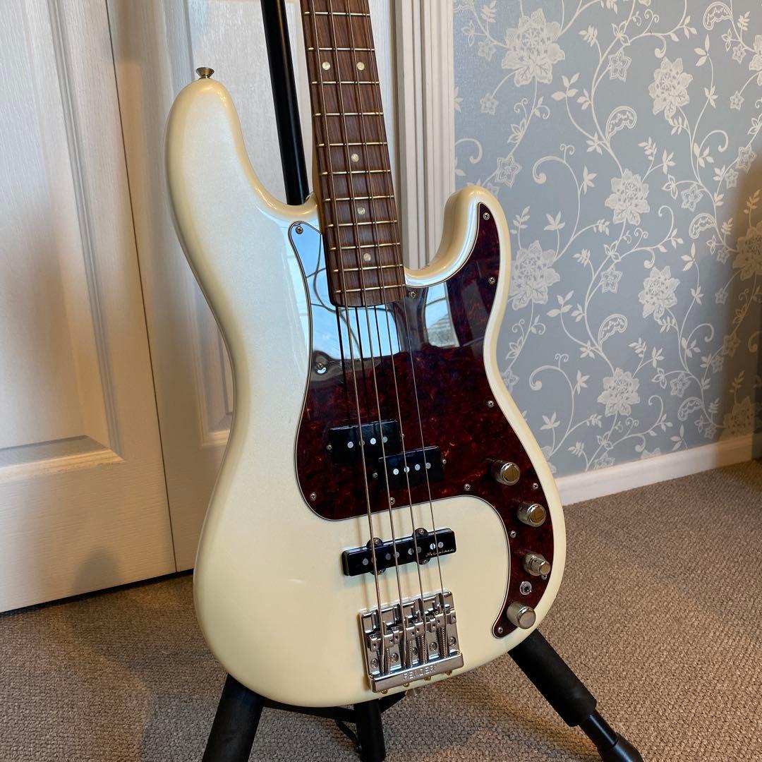 Fender PLAYER PLUS アクティブプレシジョンベース