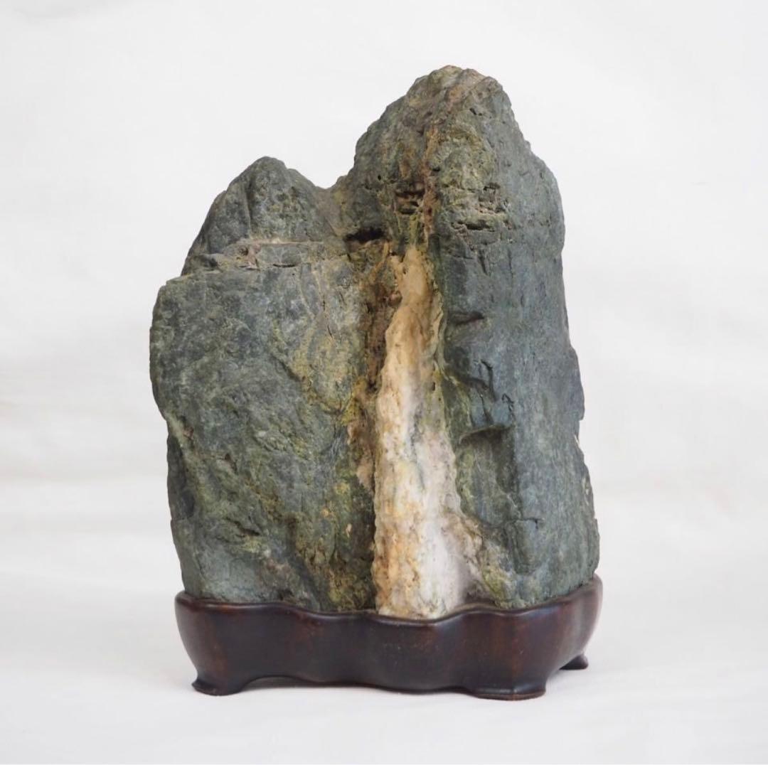 送料無料　水石愛好家蔵品放出　滝ある安部川石★大珍品★天然石・遠山石　唐木台座