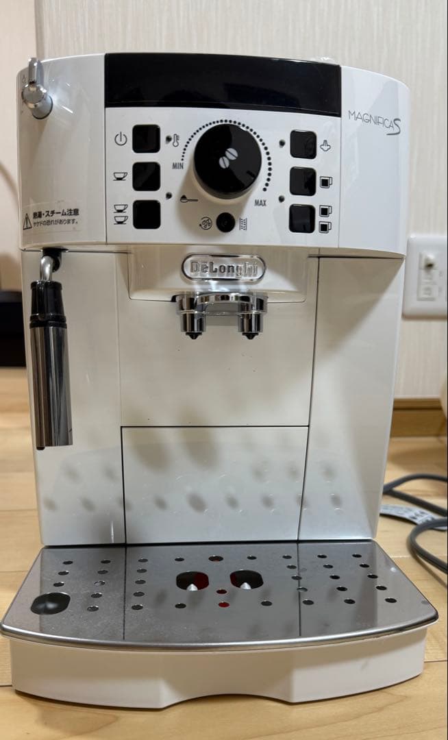 Magnifica S エスプレッソマシン ホワイト