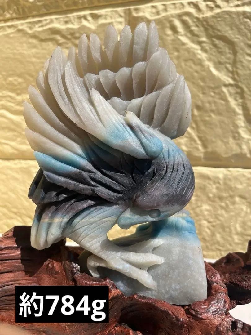 天然石　トロレアイト　カービング鷹　オーダー台座付き　大きな彫刻No.891