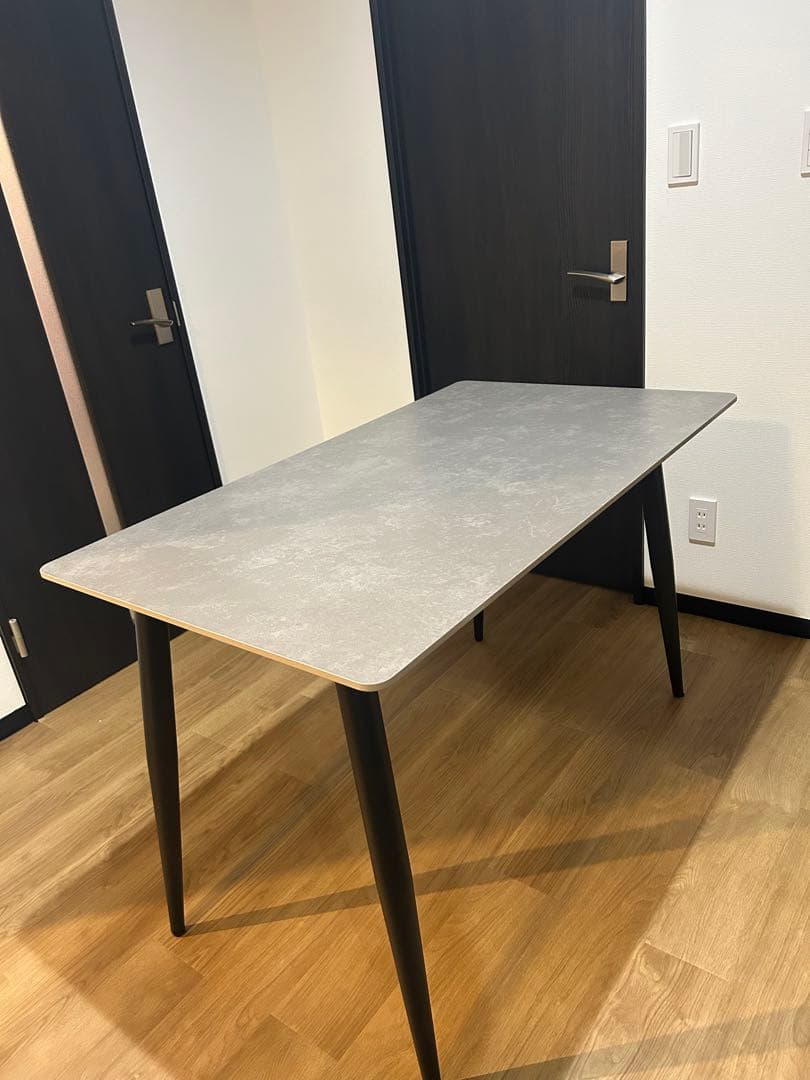 【超美品】セラミック　ダイニングテーブル