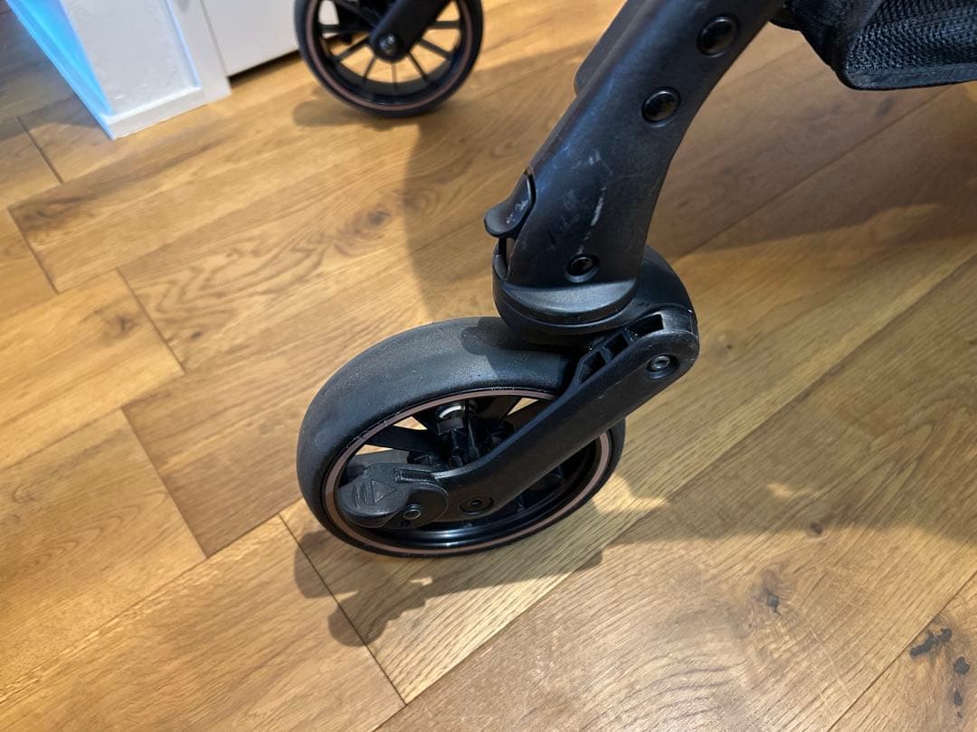 まさん専用　CombiスゴカルSwitchエッグショックAS 純正レインカバー付