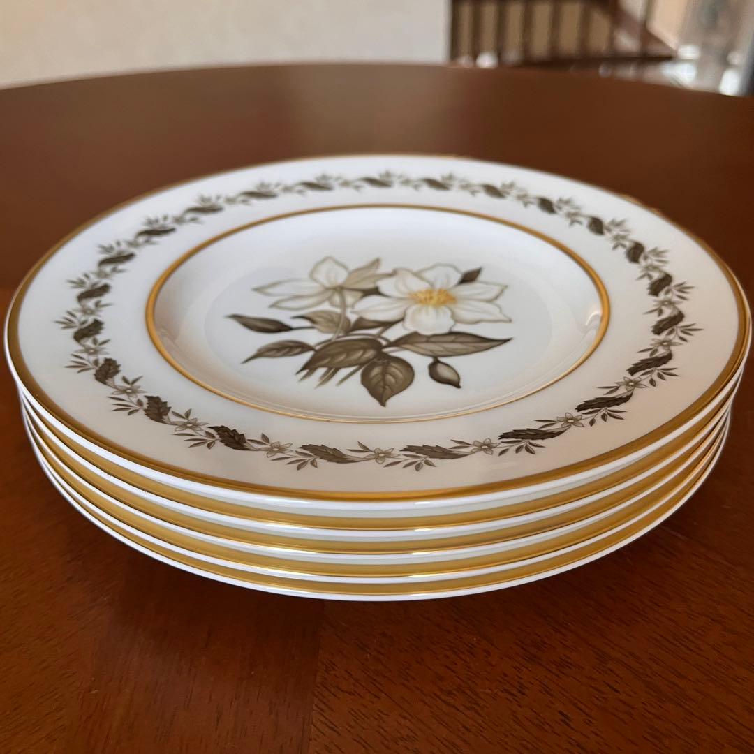 【未使用美品】ロイヤルウースター★白い花シリーズBERNINA★デザート皿　5枚