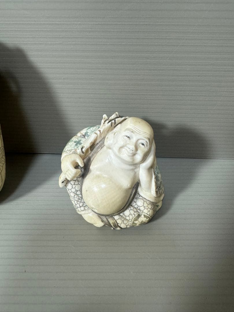 2122 骨董　根付布袋様七福神　根付彫刻煙草入れ　時代物