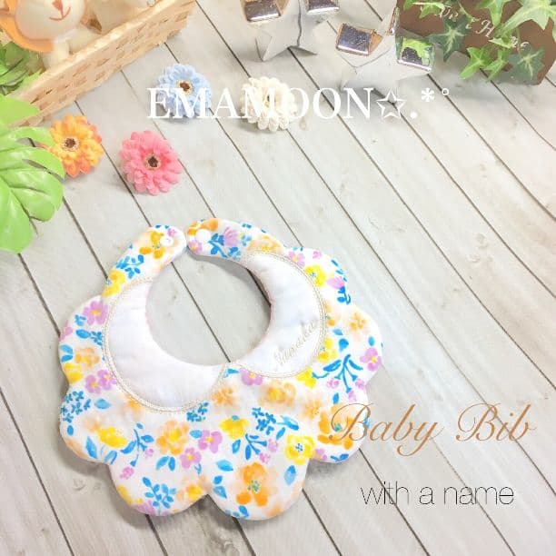 お子様のお名前入りスタイ♡