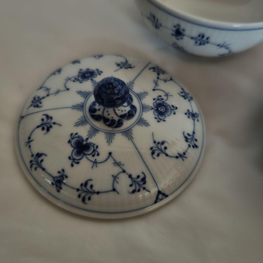 新品未使用 ロイヤルコペンハーゲン プレイン 蓋つきボウル&ソーサー