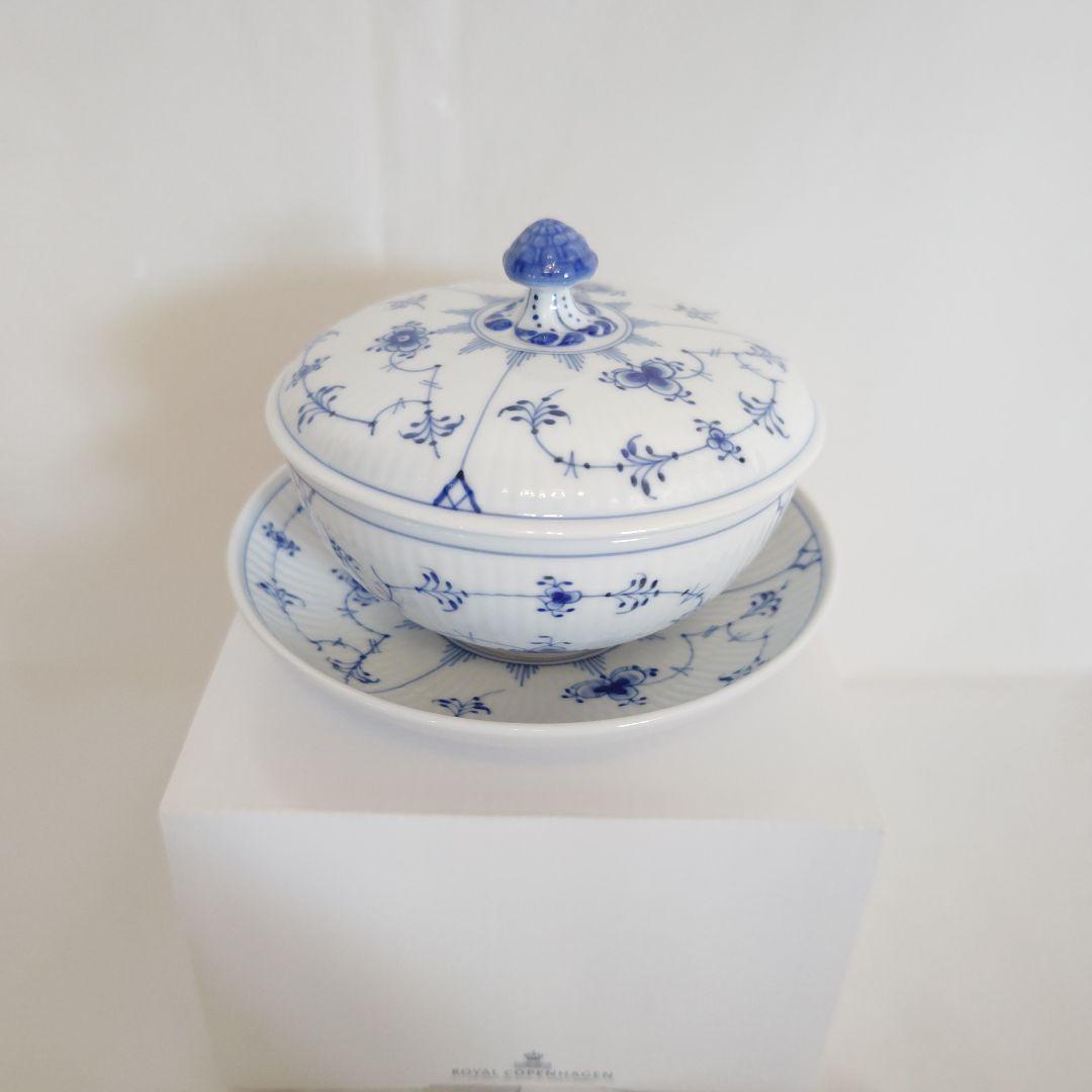 新品未使用 ロイヤルコペンハーゲン プレイン 蓋つきボウル&ソーサー