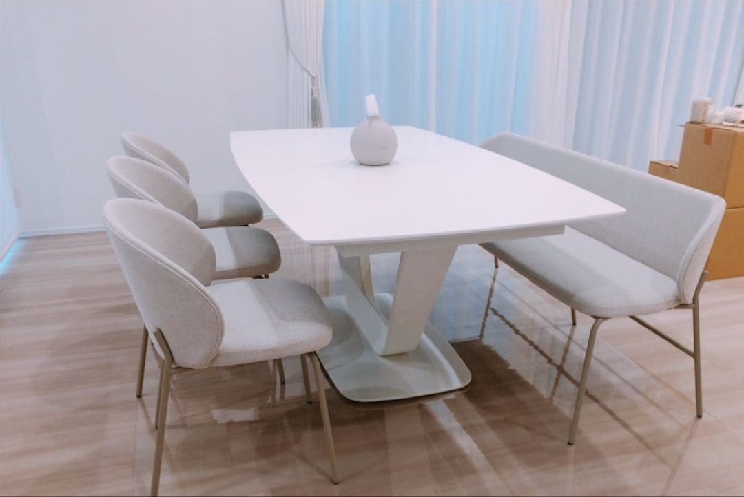 【BoConcept】Alicante セラミック伸長式ダイニングテーブル