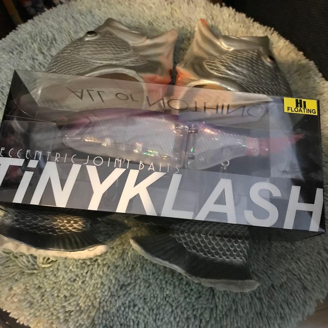 tinyklash スミレ鮎
