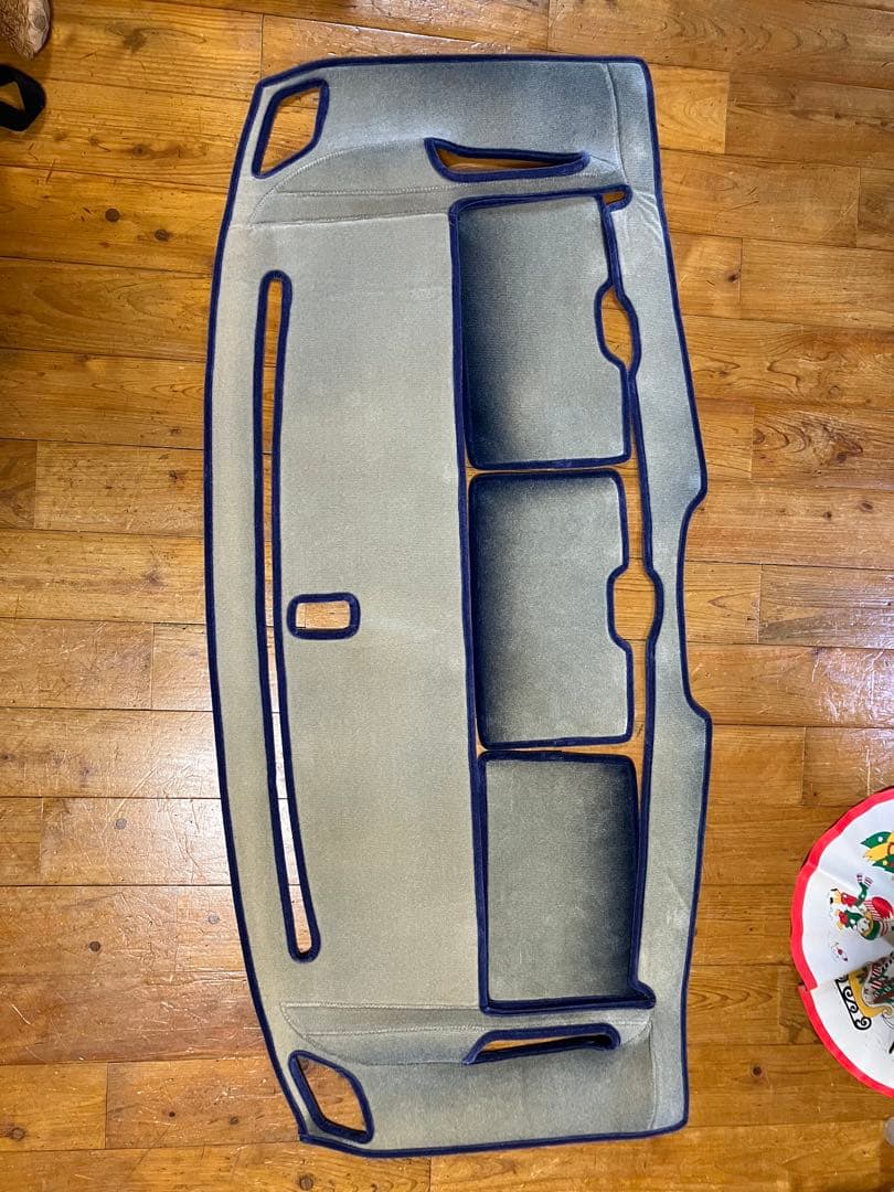 ステップワゴンRG1 mooneyesダッシュボードマット