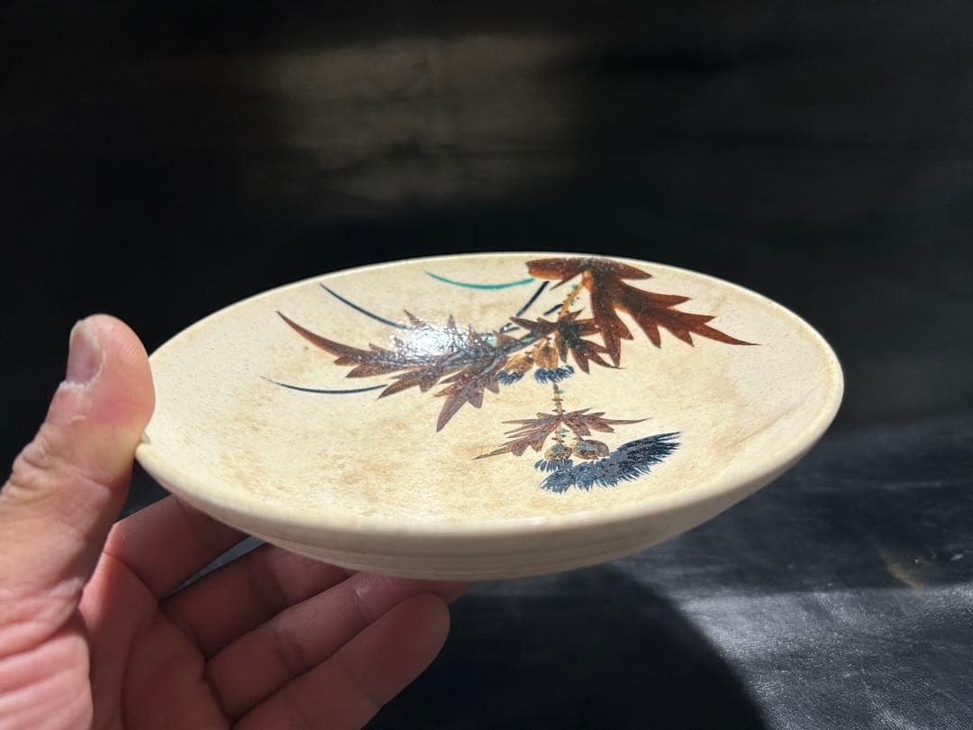 美しい古美術◾️蔵から紺色のアザミの花が描かれたステキな雰囲気の夏茶碗？が出て来た