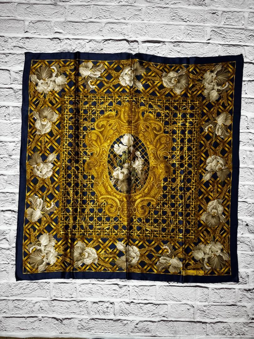 良品　Dior スカーフ　紺・黄　ｗ3325-1209-⑧-⑥