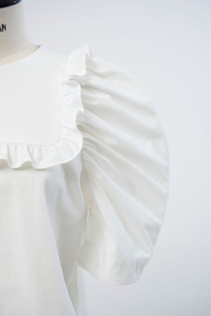 yori ミニパフブラウス ホワイト