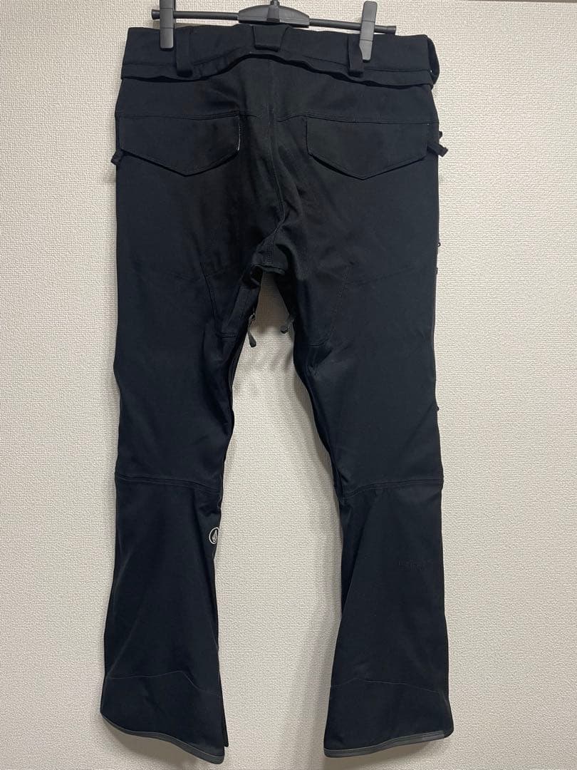 VOLCOM スノーボードパンツ ブラック　Lサイズ