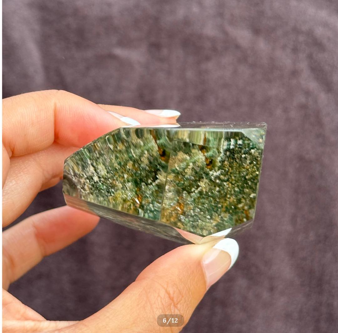 【ガーデン クォーツ】 ブラジル産 フリーフォーム