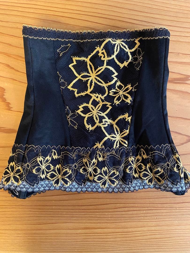 chiari MARUKO サクラ 黒 補正下着4点セット