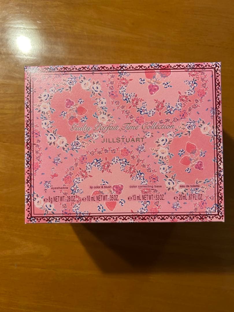 ジルスチュアート　クリスマスコフレ　ギルティパフェタイムコレクション