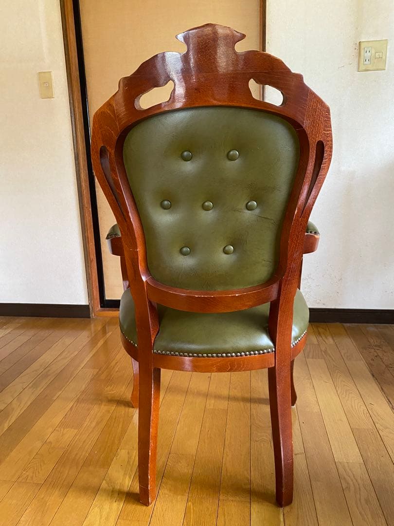 【高級アンティーク調】ダイニングチェア木製 グリーン 合皮 手すり付き⑤